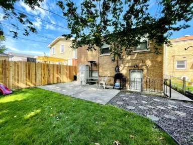 Main picture of 3111 W Jarlath St