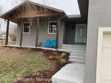 Main picture of 104 Primrose Ln