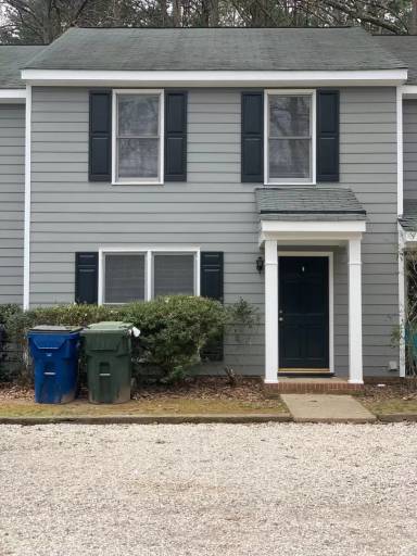 Main picture of 720 Powell Dr