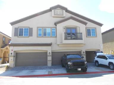 Main picture of 4655 Moonbow Ave