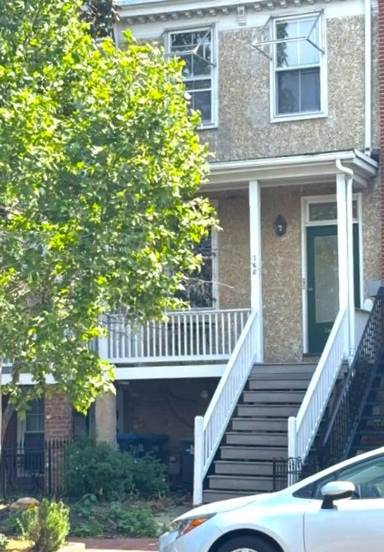 Main picture of 746 7th St SE