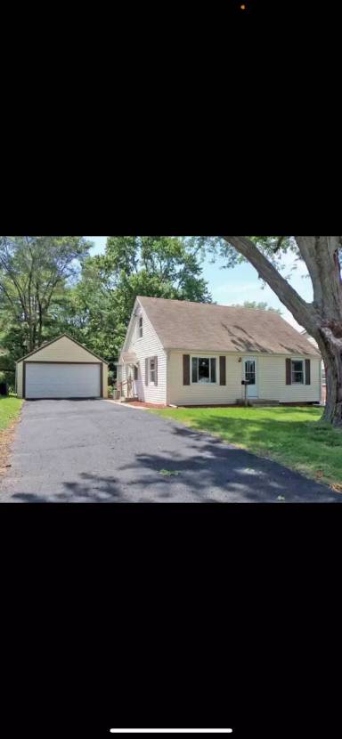 Main picture of 1315 Hemlock Ave