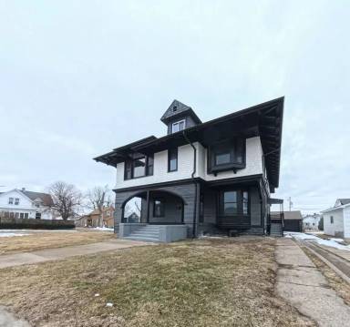 Main picture of 511 W State St