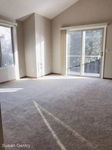 Main picture of 7059 SW Garden Home Rd