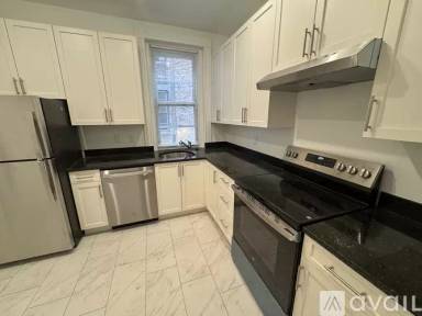 Main picture of 93 Marion St