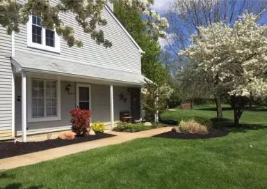 Main picture of 360B Delancey Pl