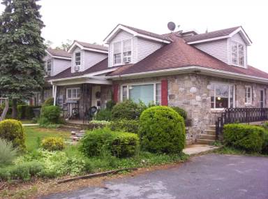 Main picture of 1530 Main St