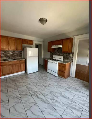 Main picture of 304 Benham Ave