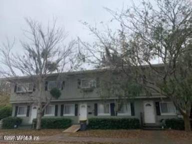 Main picture of 3044 Walton St