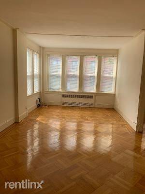 Main picture of 229 96th St