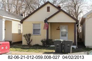 Main picture of 1507 E Franklin St