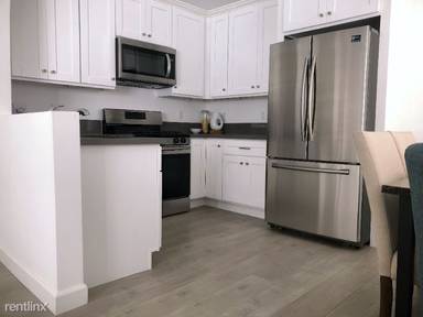 Main picture of 49 W Del Amo Blvd