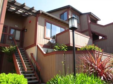 Main picture of 230 Hackamore Cmn