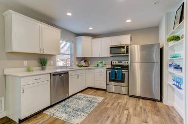 Main picture of 1253 Yuma St