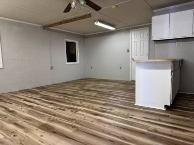 Main picture of 822 Ford Ave