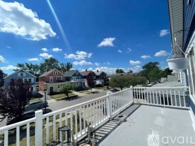 Main picture of 75 Tulane Rd