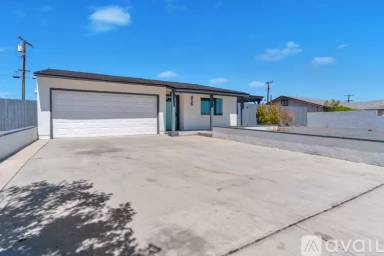 Main picture of 458 W Bon Air Dr