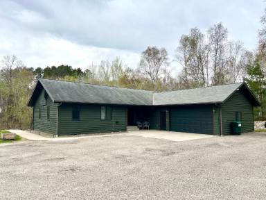 Main picture of 2515 Old Golf Course Rd