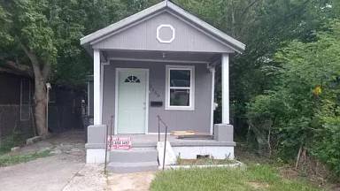 Main picture of 1150 W Garfield St