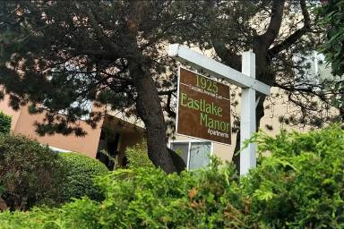 Main picture of 1925 Eastlake Ave E