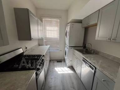Main picture of Waterman Apartments