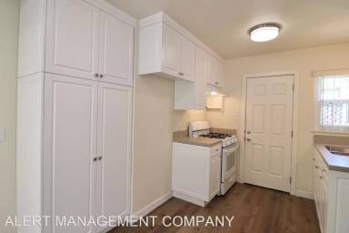 Main picture of 522 N Ventura Rd
