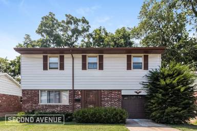 Main picture of 6021 Waldway Ln