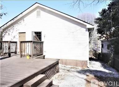 Main picture of 810 Parsons St SW