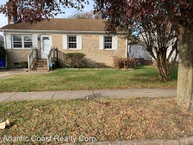 Main picture of 7425 Evelyn T Butts Ave