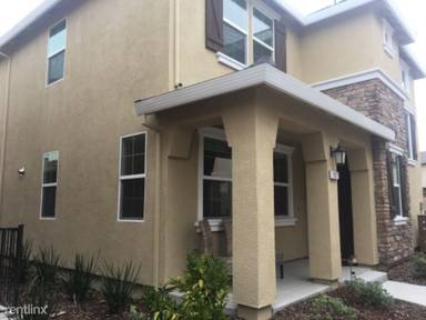 Main picture of 1128 Veranda Ct