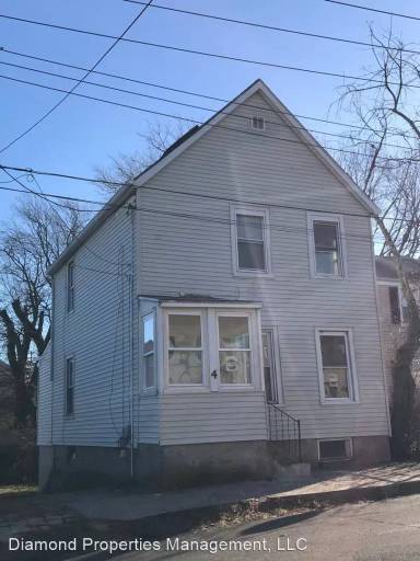 Main picture of 4 Lamson St