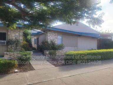 Main picture of 900 Sobrato Dr