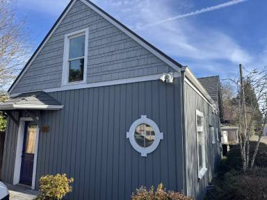 Main picture of 125 NE Dusk Ln