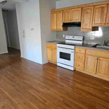 Main picture of 4526 Frankford Ave