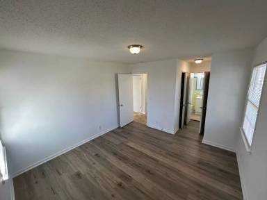 Main picture of 4025 Summerhill Pl NW