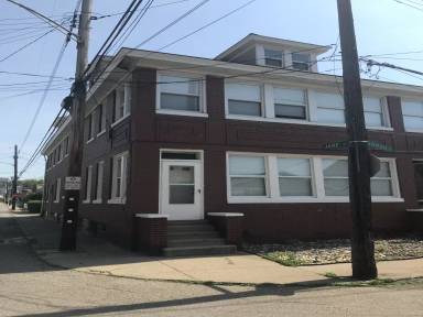 Main picture of 216 Sarah St