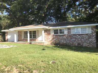 Main picture of 1195 E Main St