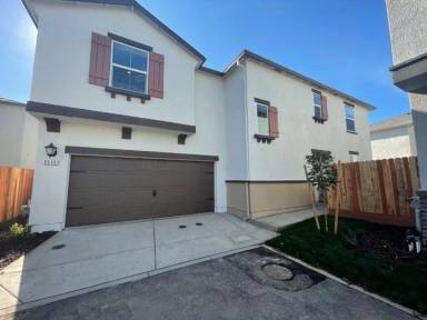 Main picture of 5548 Camalot Ct