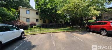 Main picture of 207 N Dotger Ave