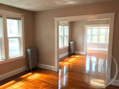 Main picture of 144 Fisk St