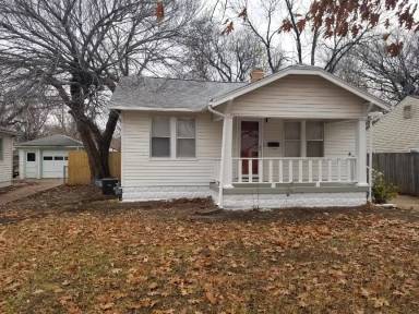 Main picture of 826 S Erie St