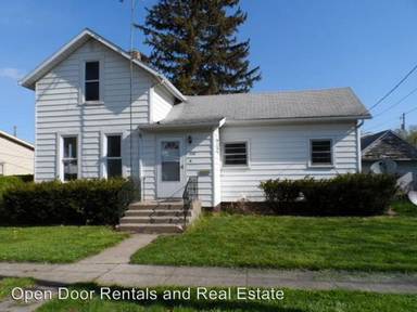 Main picture of 338 W 15th St