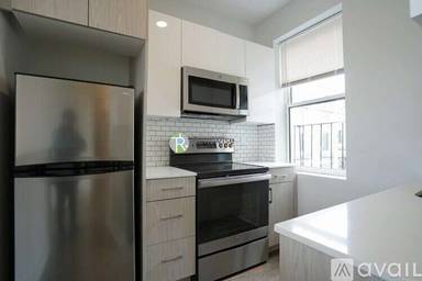 Main picture of 16-40 Queensberry St