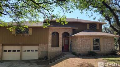Main picture of 2910 Wacos Dr