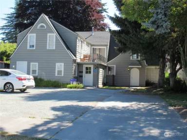 Main picture of 516 S Anacortes St