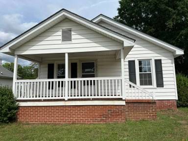 Main picture of 1412 Whitsett St