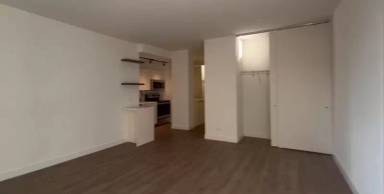 Main picture of 14 W Chestnut St