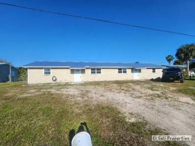 Main picture of 1249 Chobee St
