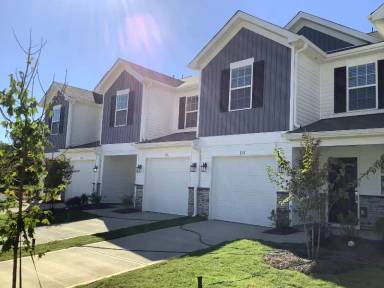 Main picture of 132 Plumtree Ct