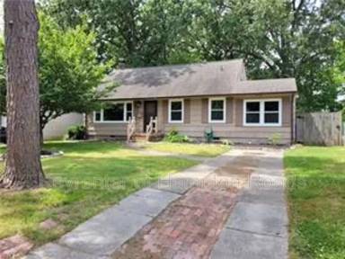 Main picture of 1289 River Oaks Dr